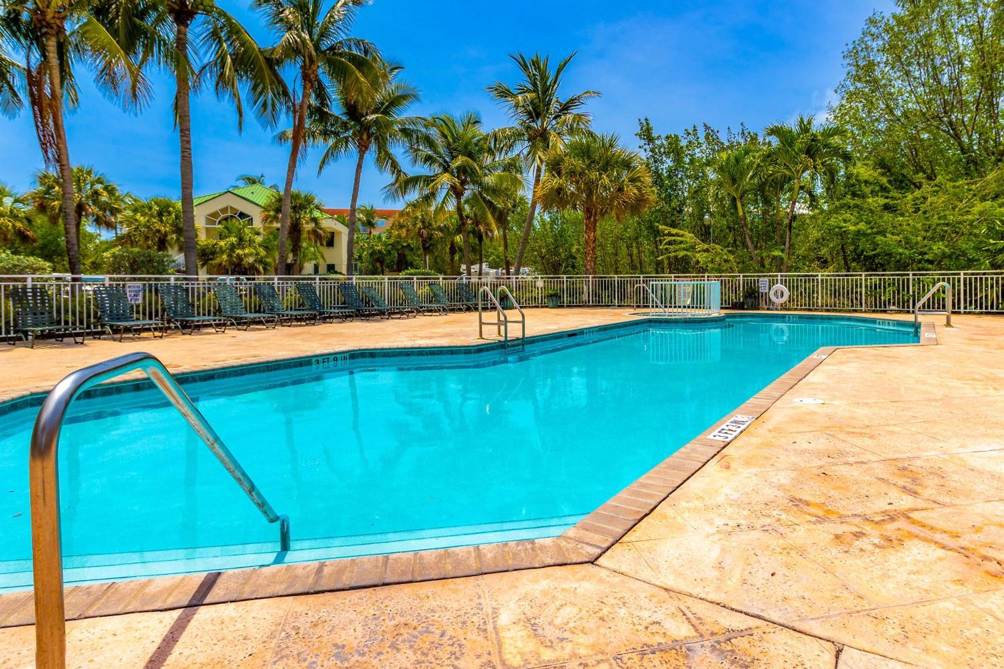 Sunrise Suites Dominican Suite #110 Key West Zimmer foto